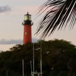 Meet your Posher, Jillian